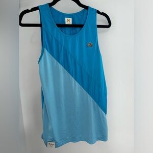 Tracksmith running singlet. Men’s medium blue